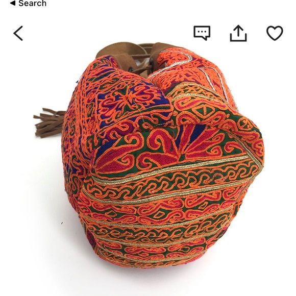 Beautiful boho embroidered pouch bucket bag made by artisan - Picture 6 of 7